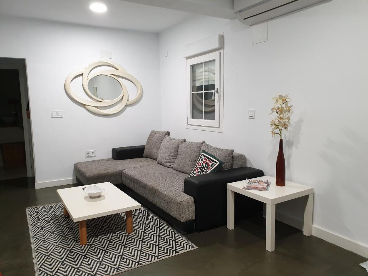 Moderno Y Luminoso Apartamento Sevilla Buitenkant foto